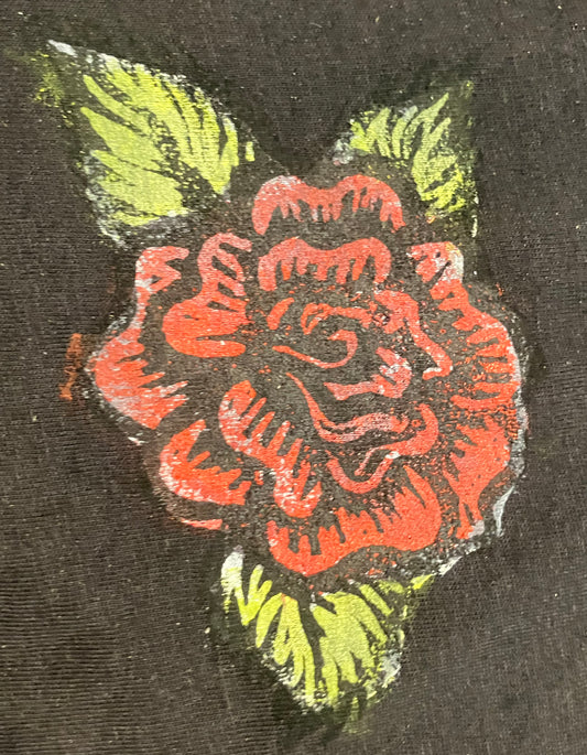 Rose Pattern Black T