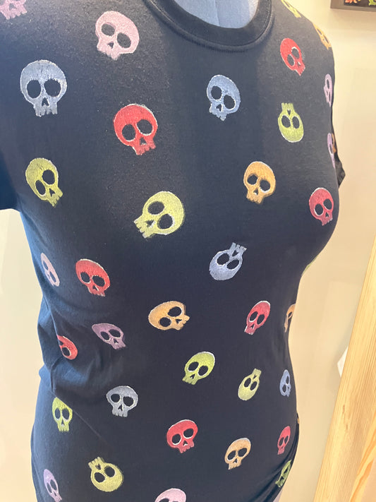 Black T with multi colored skulls